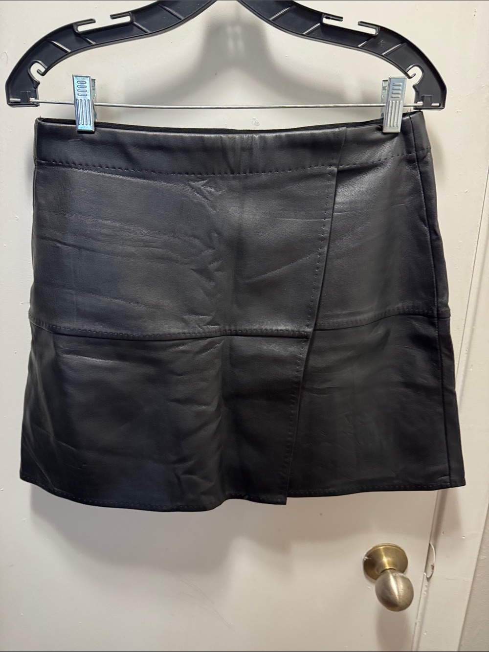 Max Studio Black Leather Mini Skirt(4)